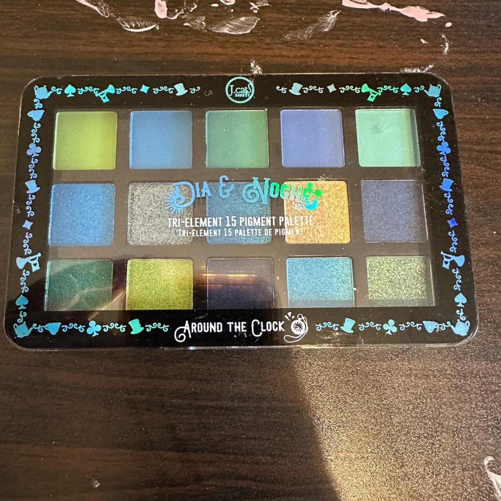 Makeup pallet